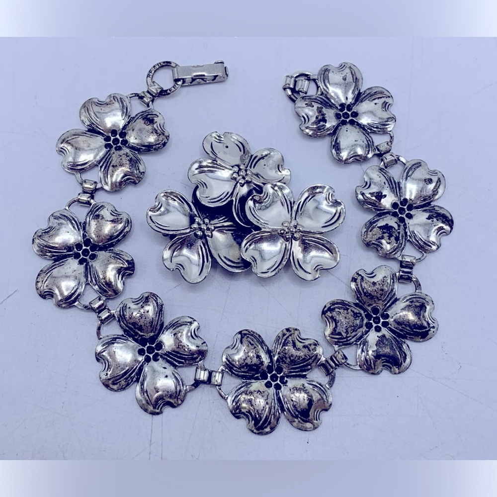 Vintage Beau Dogwood Flowers Sterling Silver Set Bracelet and Brooch 13,3grams